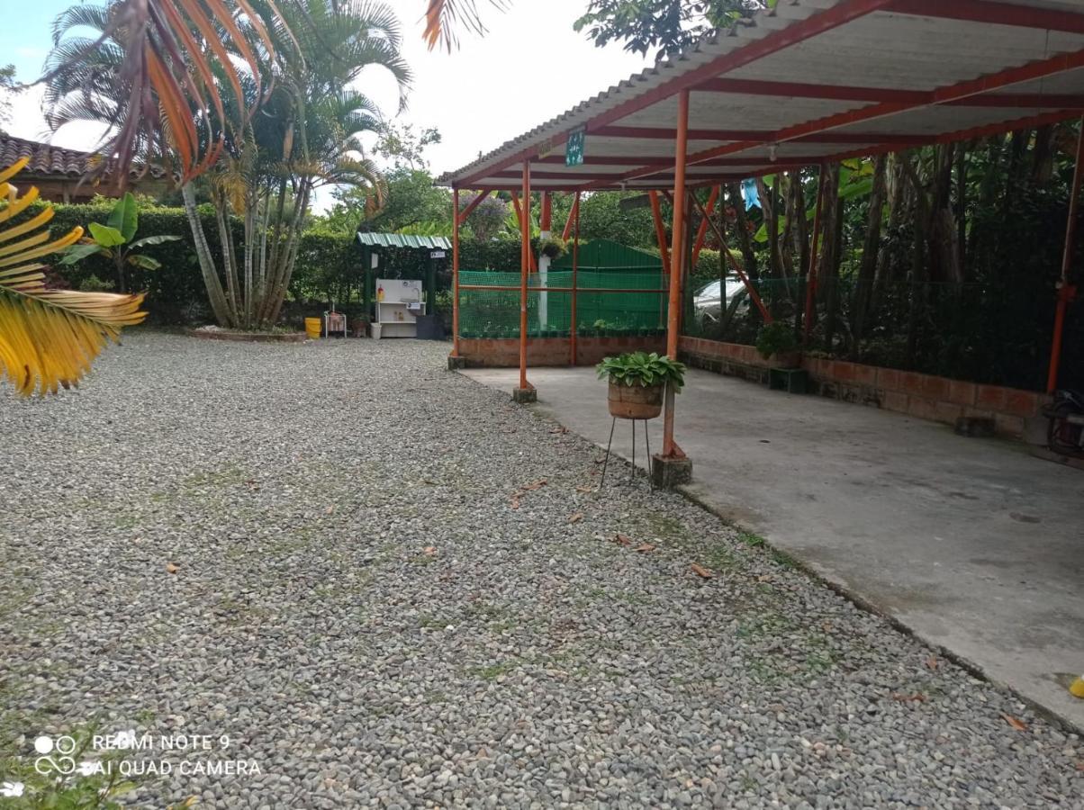 Finca Hotel Villa Mariana Монтенегро Экстерьер фото