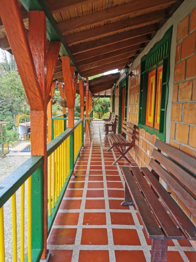 Finca Hotel Villa Mariana Монтенегро Экстерьер фото