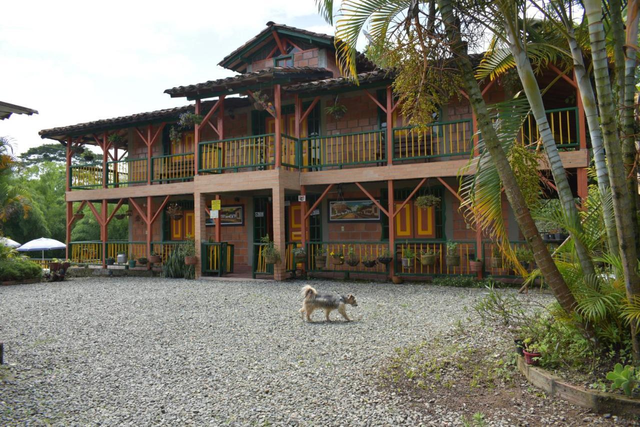 Finca Hotel Villa Mariana Монтенегро Экстерьер фото