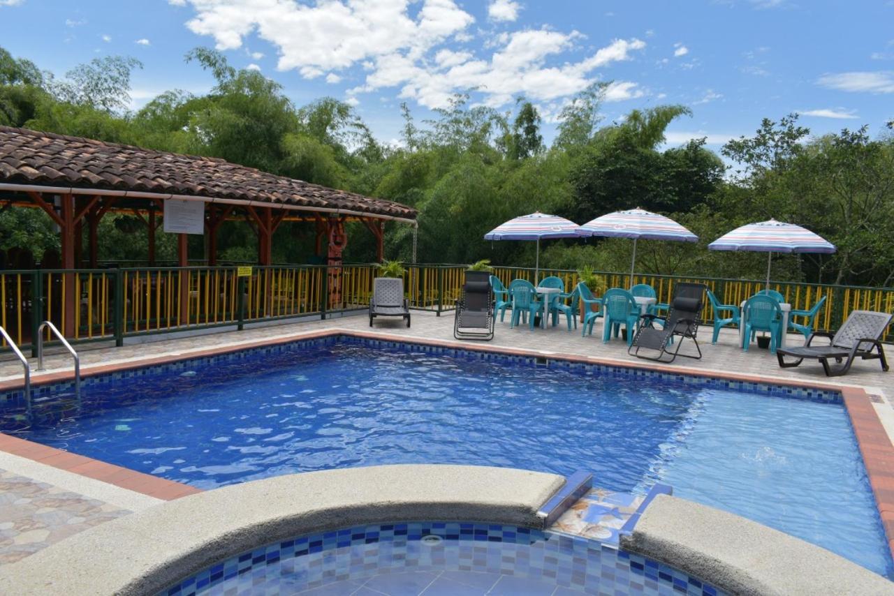 Finca Hotel Villa Mariana Монтенегро Экстерьер фото